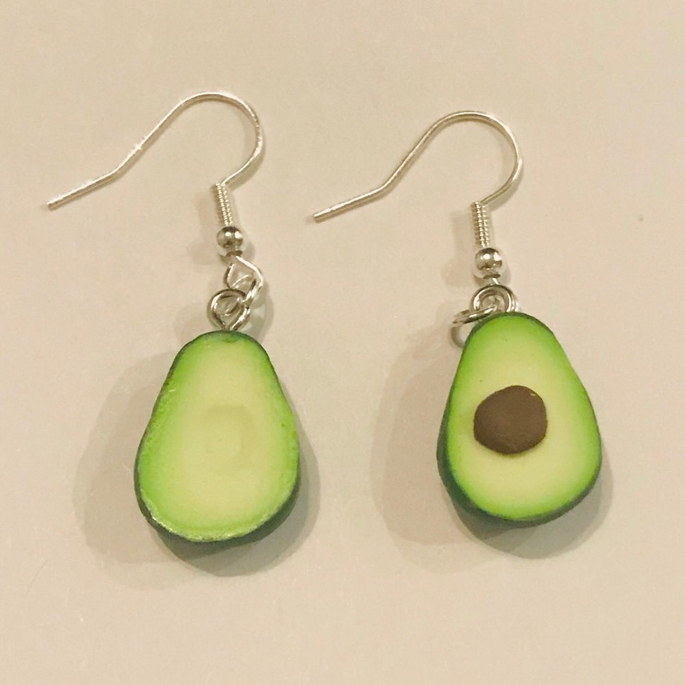 πHOST PIC 3/21π NWT avocado fruit earrings - Picture 1 of 3